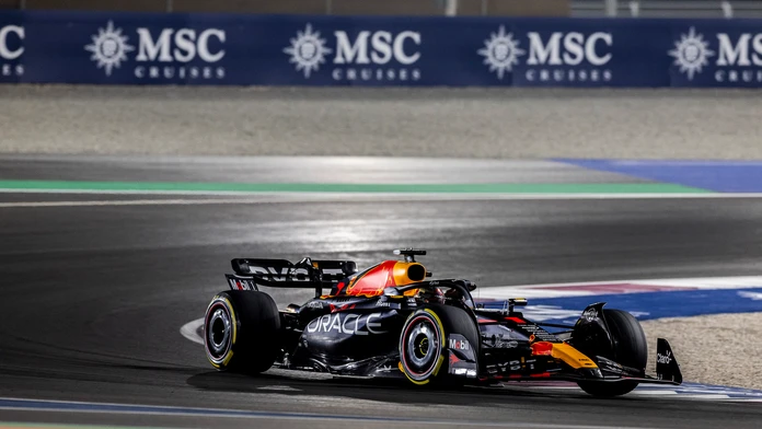 Verstappen opäť víťazný. Dosiahol neuveriteľné jubileum