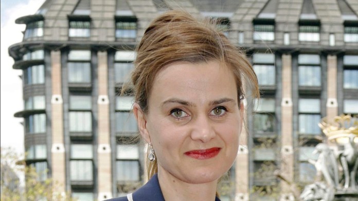 Poslankyňa britskej opozičnej Labouristickej strany Jo Coxová.