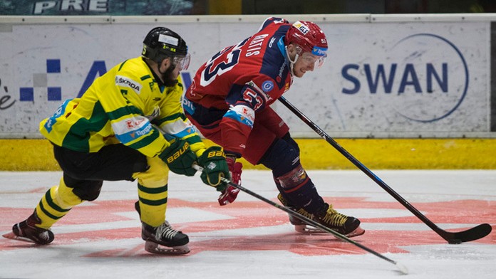 Vpravo Matúš Matis (Zvolen) a Michal Roman (Žilina).