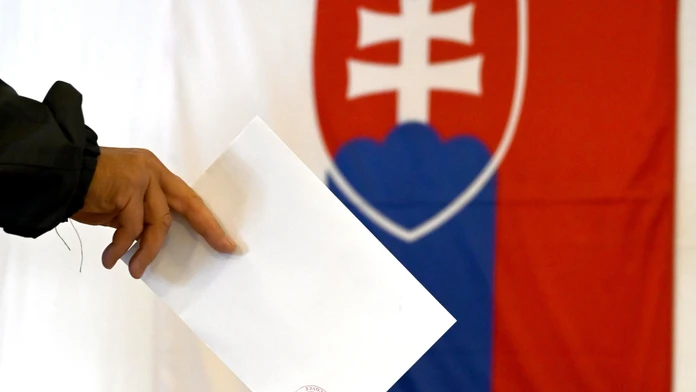 Prezidenta môžete voliť, aj keď nebudete doma. Obce začnú od stredy vydávať hlasovacie preukazy