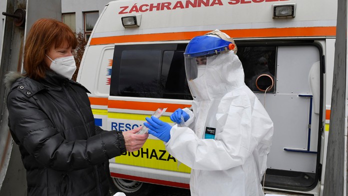 Mobilné odberové miesto pre LAMP testovanie.