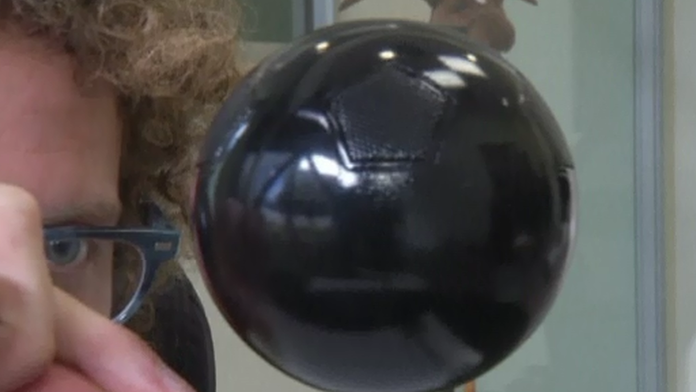 lietajúci reproduktor.png