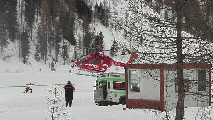 Lavína zabila v Taliansku šiestich ľudí.