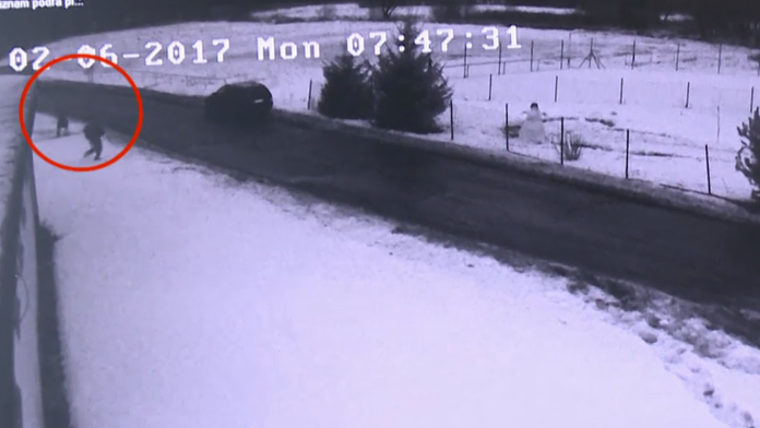 Zachytila ich kamera.