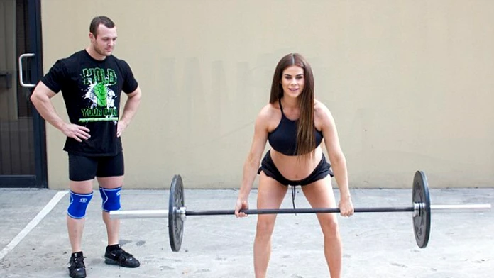 29A87D0D00000578-3125951-Backlash_Personal_trainer_Sophie_Guidolin_attracted_online_backl-m-48_1434439708042.jpg