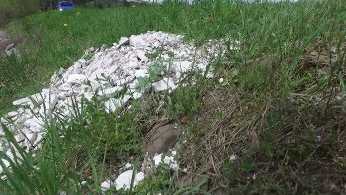 Miesto medzi obcami Jurské a Holumnica, kde niekto strieľal na vodiča.