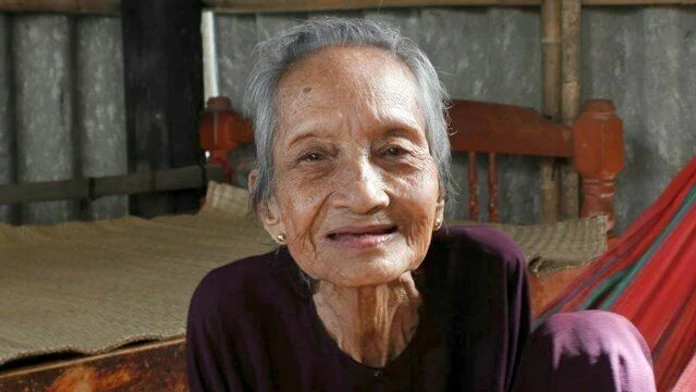 Nguyen Thi Tru je najstarší človek na svete.