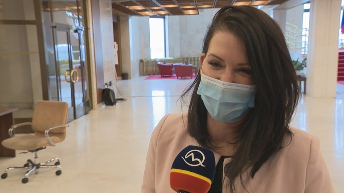 Statočný a krásna - Cesur