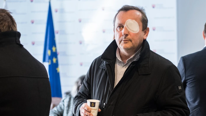 Patrik Pachinger prišiel na súd priamo z nemocnice po operácii oka ešte v marci.
