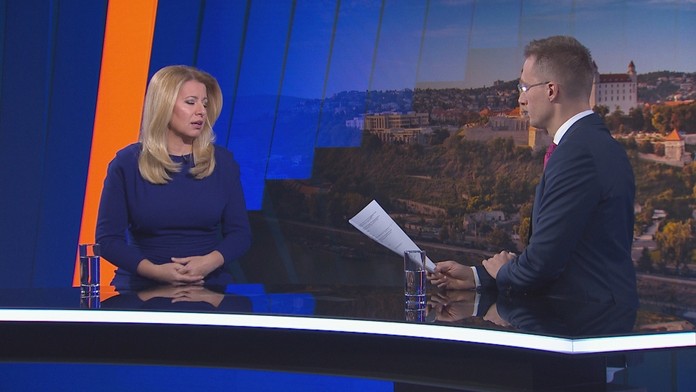 Biatlonistka Paulína Fialková v cieli pretekov s hromadným štartom v Pokljuke.