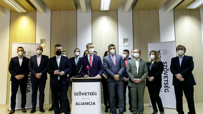 Predstavitelia strany Aliancia.