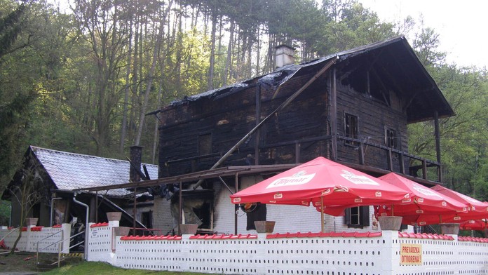 Zhorený motorest Čertova pec