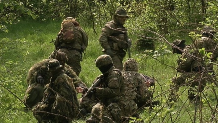 19 Vrtulnik v rezervaciiweb_jpg_bez_watermarku_1.jpg