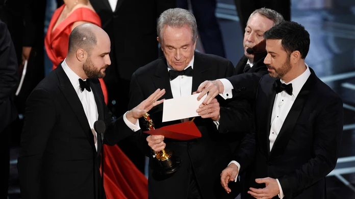 Našli vinníka. Už je jasné, kto môže za chaos na udeľovaní Oscarov