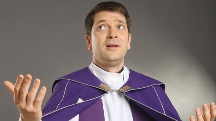 Marek Majeský si sutanu pochvaľuje