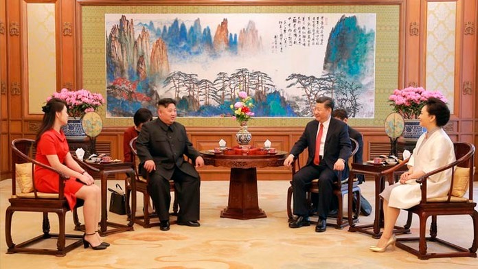 Severokórejský vodca Kim Čong-un a čínsky prezident Si Ťin-pching.