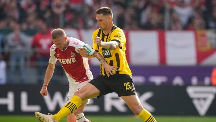 Trápenie a oči pre plač, nováčik Bundesligy vyškolil Gladbach. Kolín prekvapil Dortmund, Duda v základe