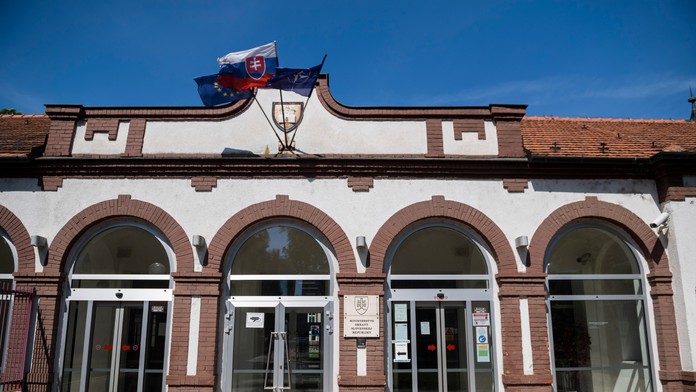 Budova, v ktorej sídli Ministerstvo obrany SR na Kutuzovovej ulici v Bratislave.