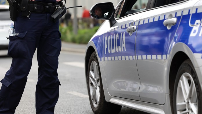 Poľka v taxíku vytiahla marihuanu. Pred príchodom polície urobila bizarnú vec, ani to jej nepomohlo