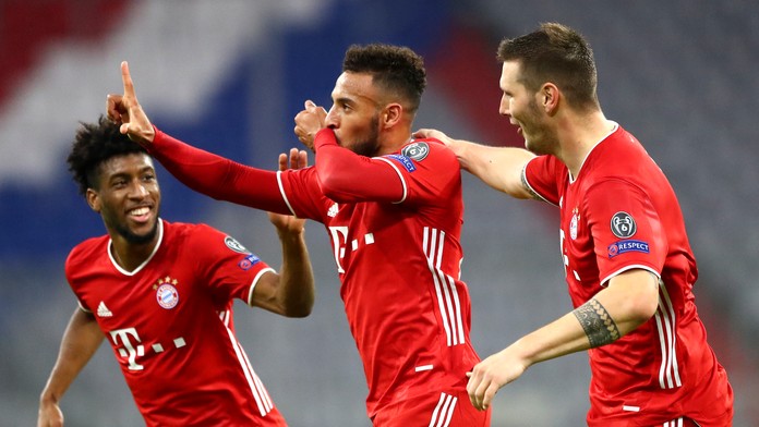 Exprezident Barack Obama, ktorý prvýkrát na predvolebnom mítingu na podporu Joe Bidenovi.