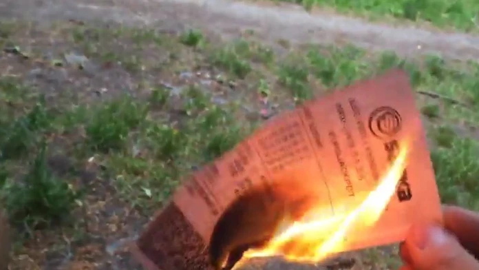 tiket.jpg