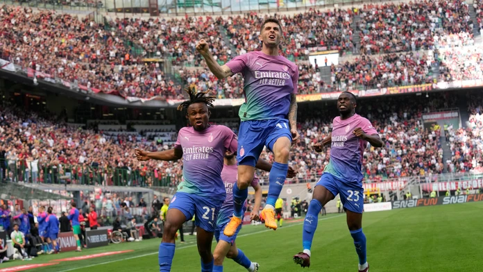 Christian Pulisic sa teší po strelení gólu.