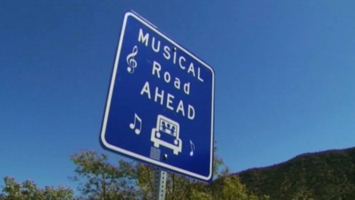 Spievajúca cesta.