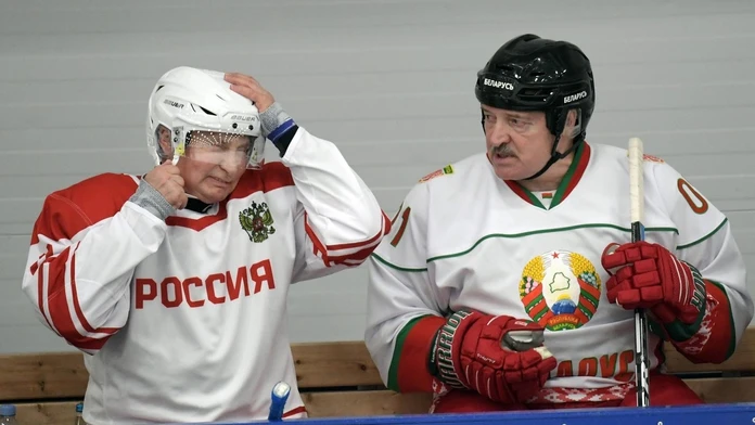 IIHF vylúčila Rusko aj Bielorusko z tohtoročných MS vo Fínsku