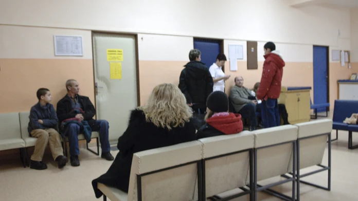 Vrchol druhej vlny chrípky príde o pár dní. Lekári hovoria o najťažšej sezóne posledných rokov