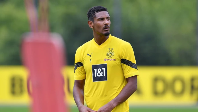 Radostné správy v Dortmunde, Haller končí s chemoterapiou