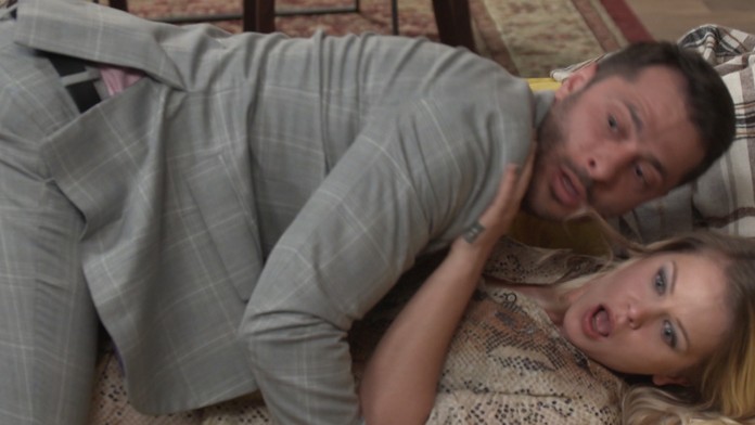 Alex s inou ženou!? Pozrite si prvé zábery z nových Oteckov