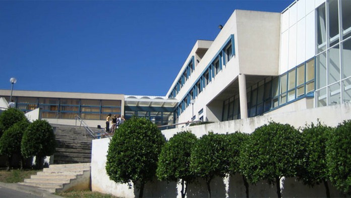 Lycée Alexis de Tocqueville.