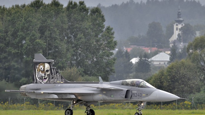 Dohoda je uzavretá! Slovenské nebo budú strážiť stíhačky Gripen a F-16 z Česka a Poľska