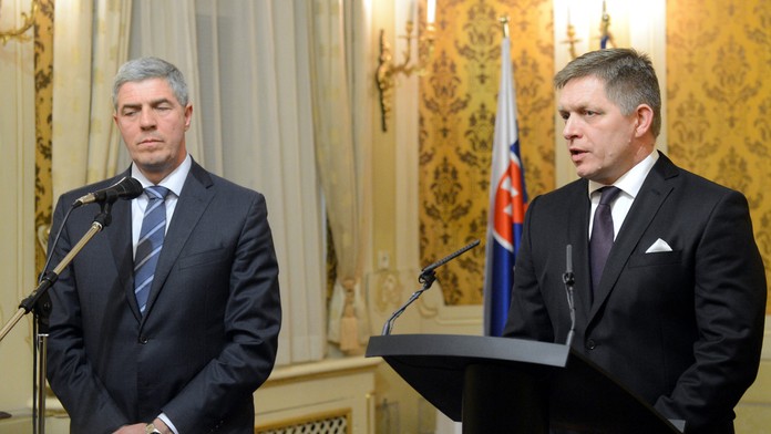 Béla Bugár a Robert Fico po rokovaní.