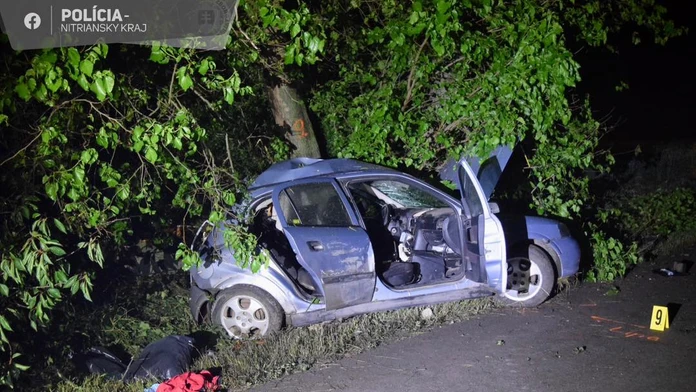 Auto po tragickej nehode