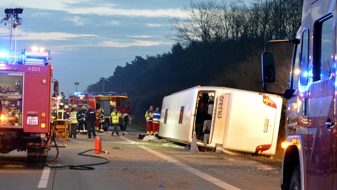 Neďaleko Berlína havaroval poľský autobus