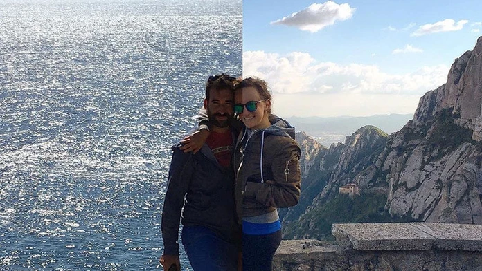 Becca v súčasnosti žije v New Yorku, Dan je každý mesiac v inej krajine.