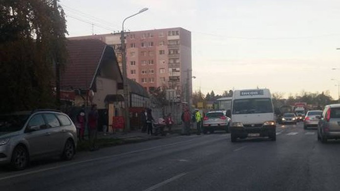 V Šali zrazilo auto deti.