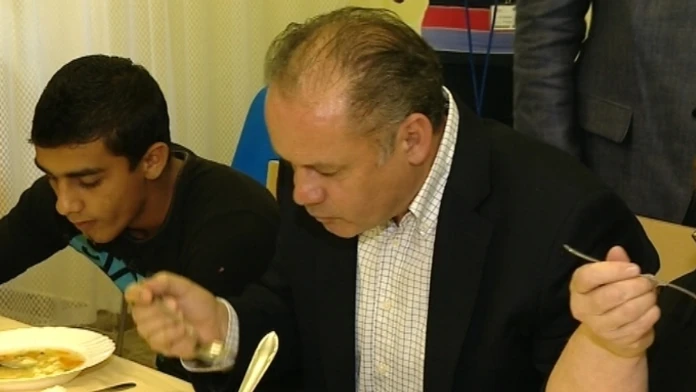 17 Prezident v polepsovni DEMO IKONA.transferweb_jpg_bez_watermarku_1.jpg