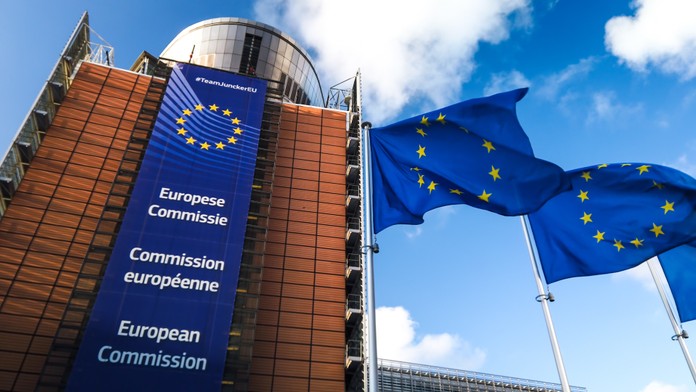 Brusel zmrazil Maďarsku eurofondy vo výške 7,5 miliardy eur