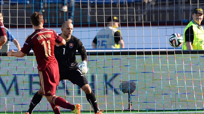 Slovensko - Rusko, futbal.