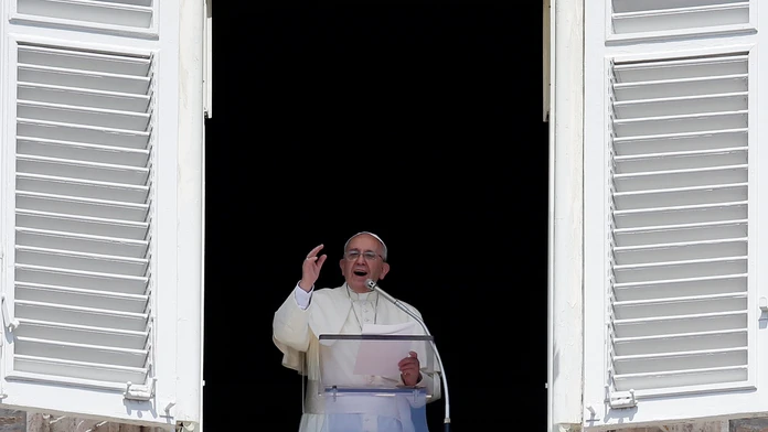 Vatican_Pope-31582706ad51400f8ee3707f396dac96.JPEG