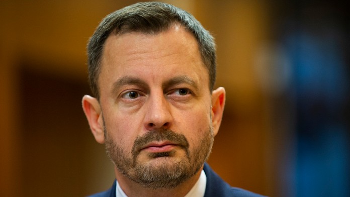 E. Heger: Na zmenu ústavy sa hlasy nájdu, referenda sa nezúčastním