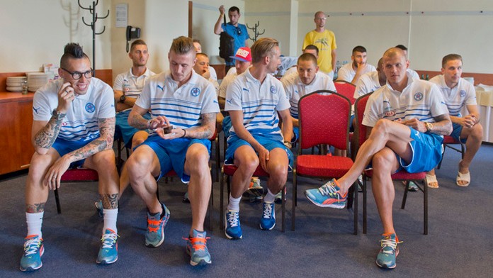 Chlapi neplačú, p. Kamasová