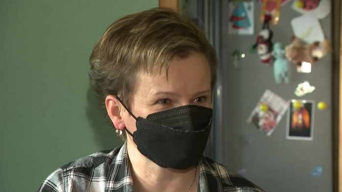 Matka so synom už pol roka bojujú za sirotský dôchodok. Všetko zabrzdil jeden chýbajúci dokument