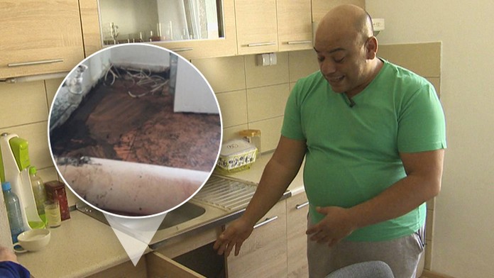 Mazľavá hmota, ktorá pánovi Betyarovi steká od susedov.