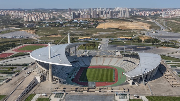 Atatürkov olympijský štadión v Istanbule.