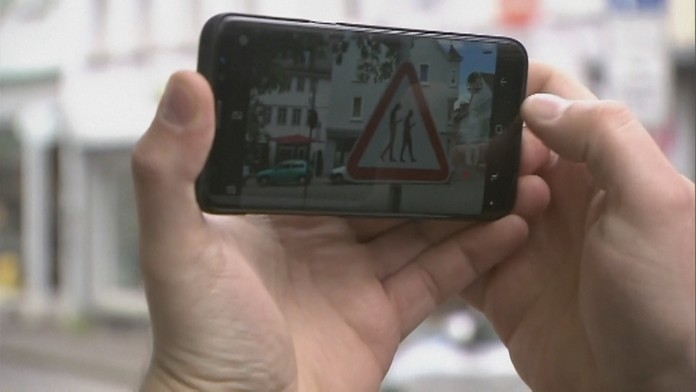 Značka pre ľudí s mobilmi.