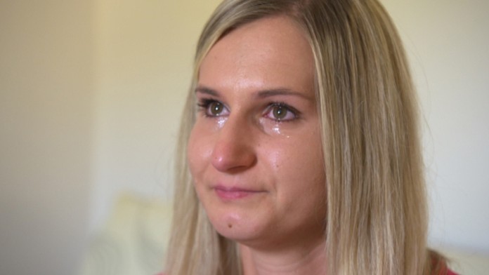 Dominika svoj príbeh porozprávala pred kamerou Reflexu..