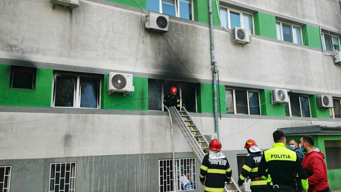 Požiar v nemocnici v Rumunsku